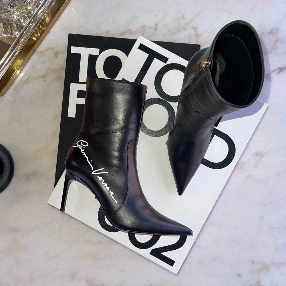 Gianni Versace Black Logo Print Leather Boot NIB New